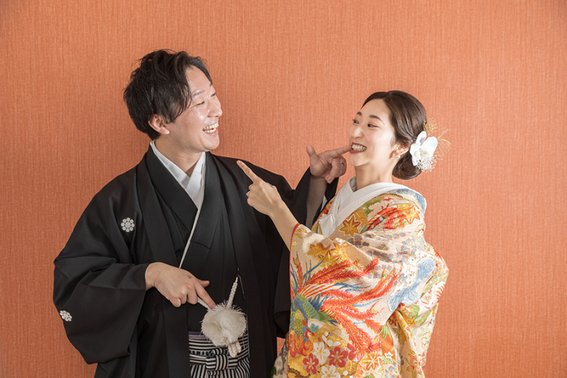 スタジオ背景：ブラウンバック