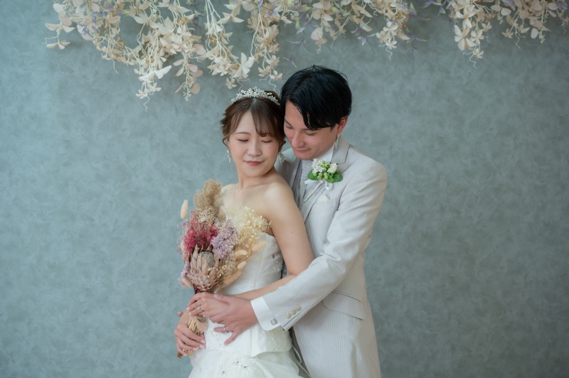 スタジオ背景：グレーバックフラワーにて