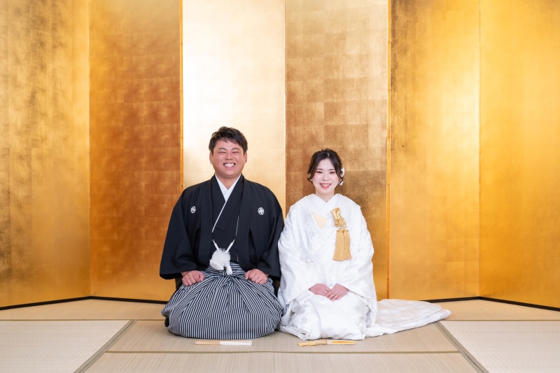 定番の金屏風前でも