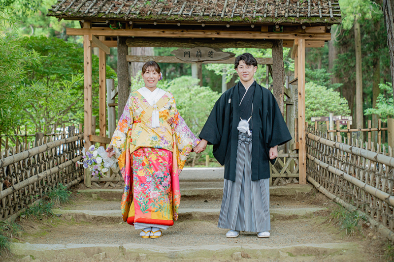 偕楽園好文亭中門にて