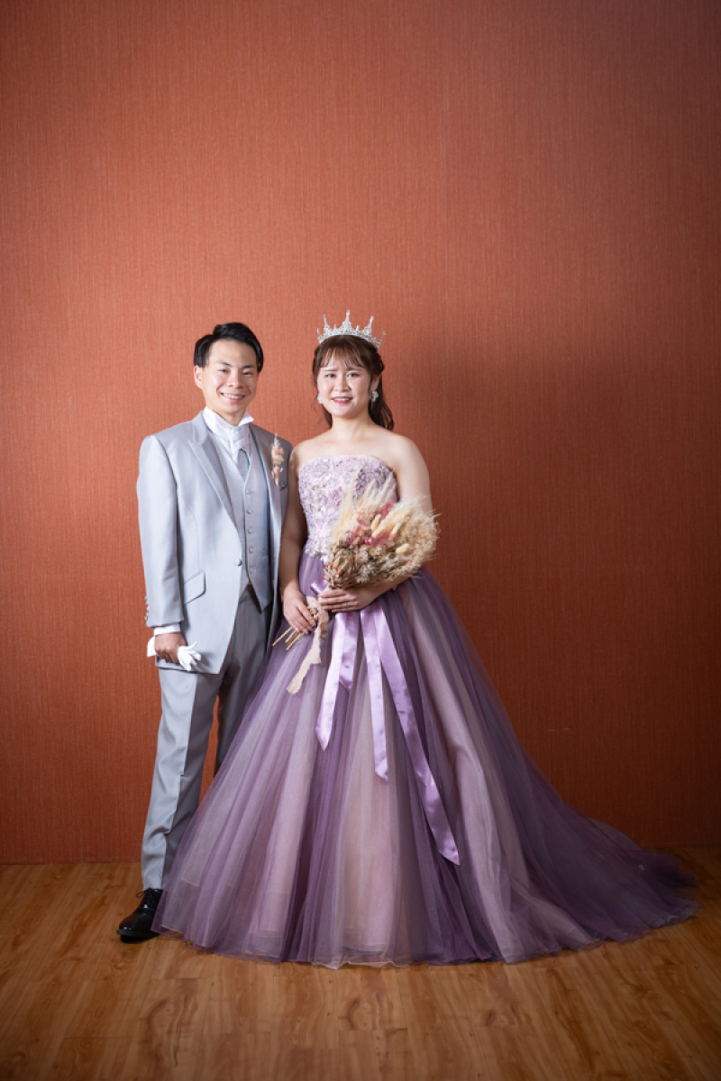 スタジオ背景：ブラウンバック