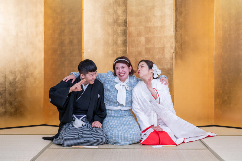 スタジオ背景：金屛風