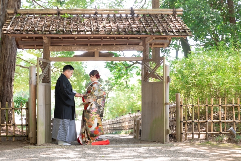 趣のある門で・・・