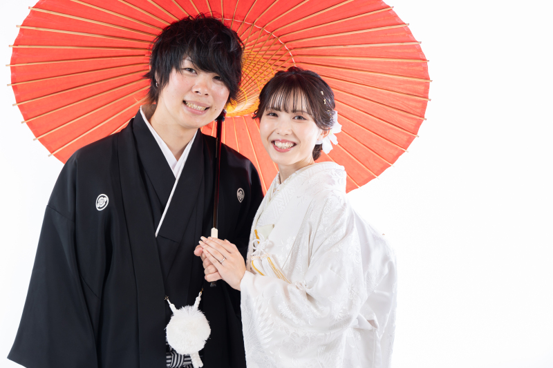 シンプルな白背景