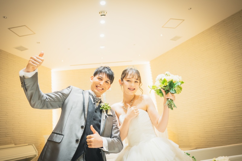 【撮影日限定/ドレス/チャペル】1着(データ130カット)安心の衣裳差額無しで40着より選択可能：チャペルでフォトウェディング