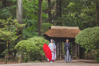 華雅苑水戸店の基本プランには追加料なく、必要なアイテムは全て含まれております。是非、他社様のプラン内容と、よく比較してください♪