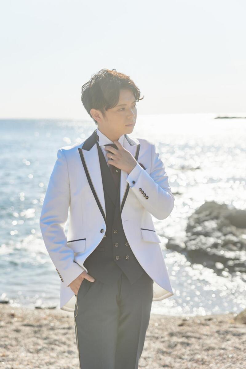 海をバックに撮影！