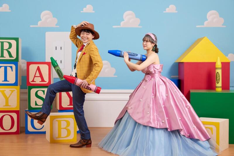 クレヨンで2人でわちゃわちゃ!