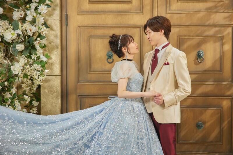 バルコニーのブルードレスの婦人背景 Amazon.co.jp: zlx ウェディング大人用コスプレ仮装パーティー