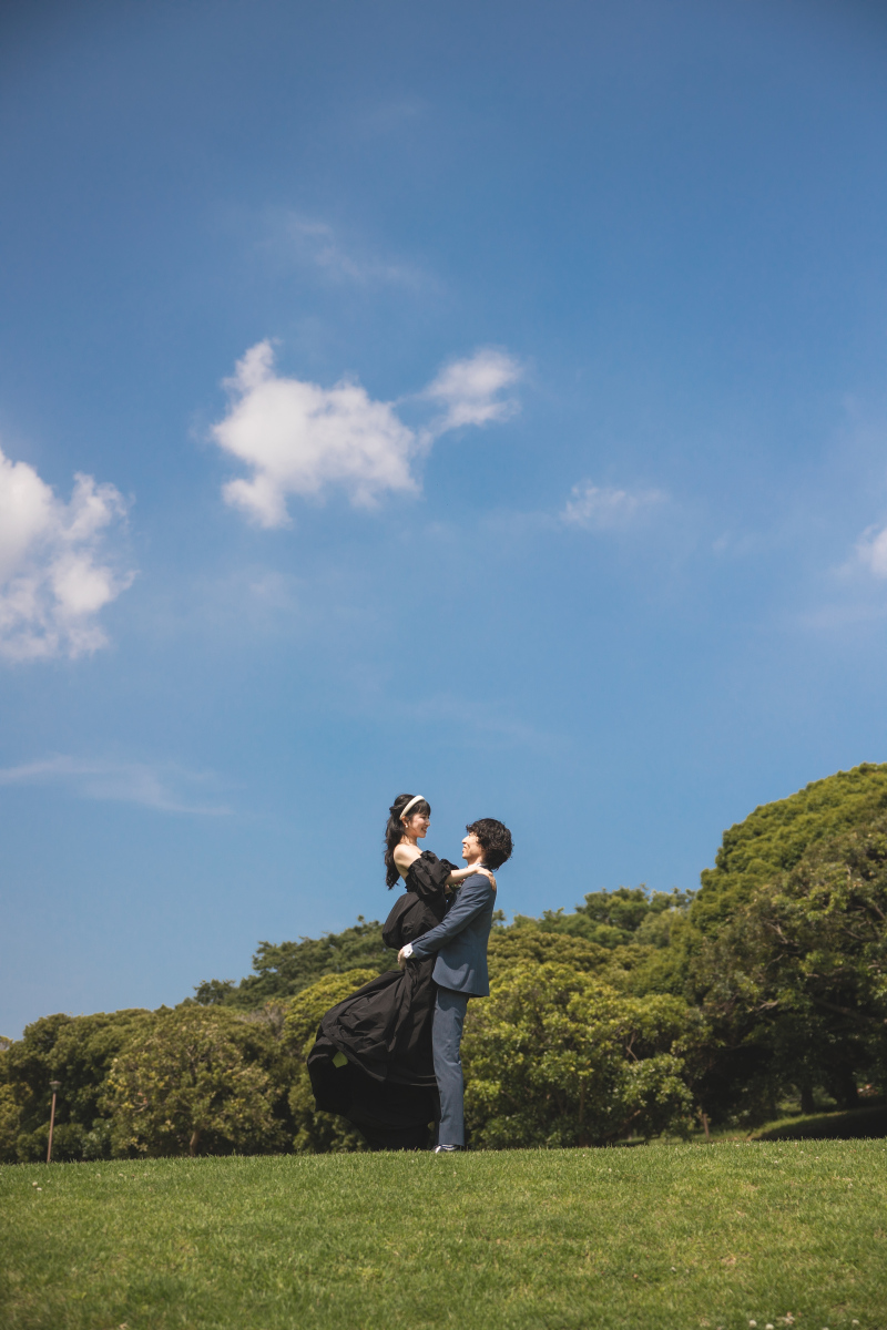 青空に包まれるロマンティックな瞬間♡