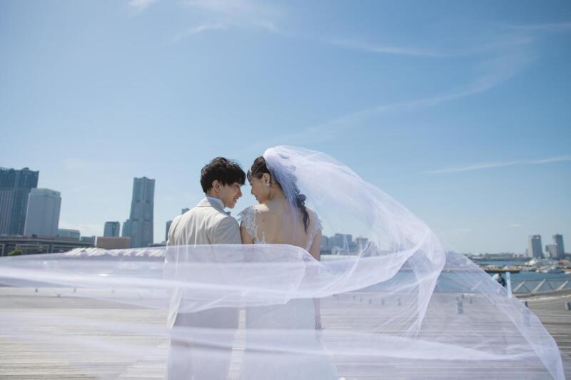 横浜のロケーションにぴったりなドレス♪