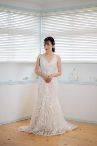 衣装・ドレス｜SEA SIDE WEDDINGのフォトウェディング・前撮り 