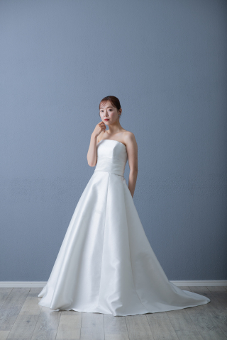 ウェディングドレス