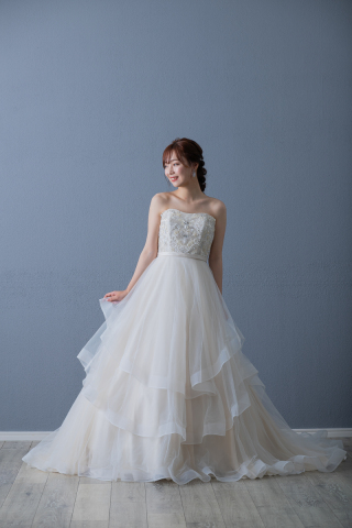 ウェディングドレス