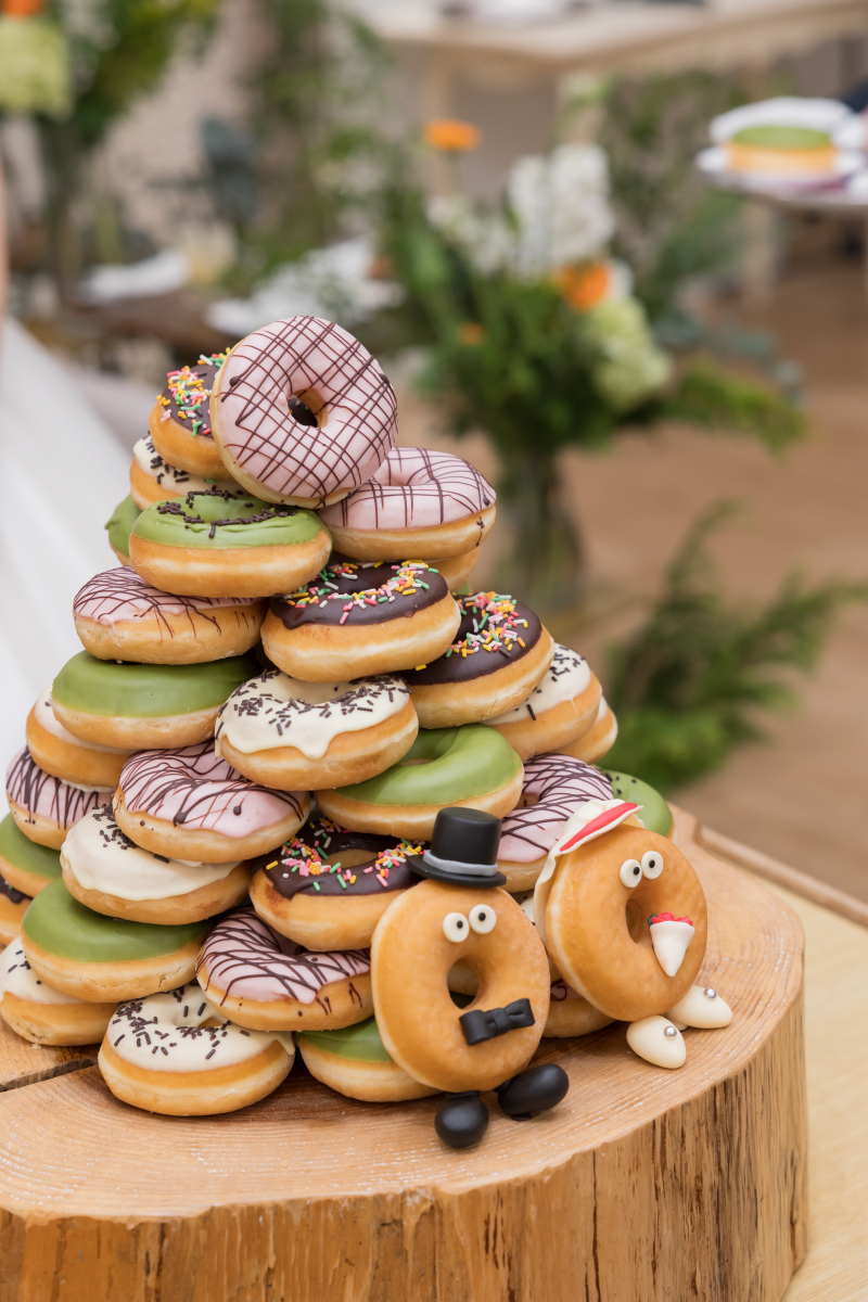 会食スタイルでも楽しむケーキ入刀