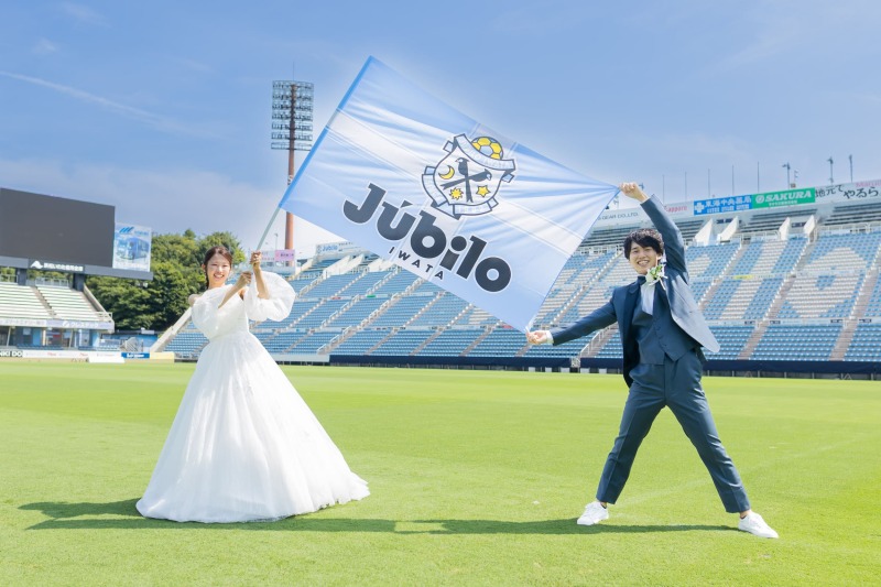 想いを旗に、新たなキックオフ