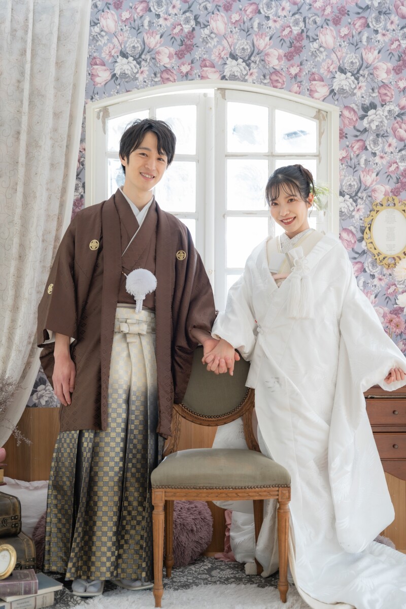 【和装orドレス】スタジオ撮影・衣装1着・アルバムセットプラン◇10カットアルバム&撮影データ込で8万円以下◇