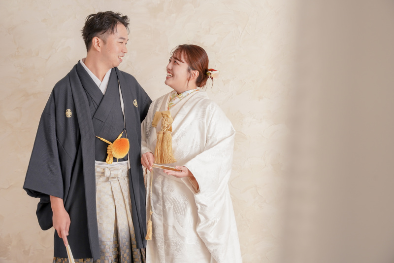 ネイビー紋付き×白無垢