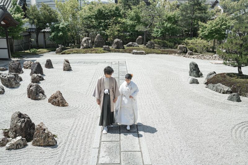 CLAIRE浜松店_庭園で撮影できる