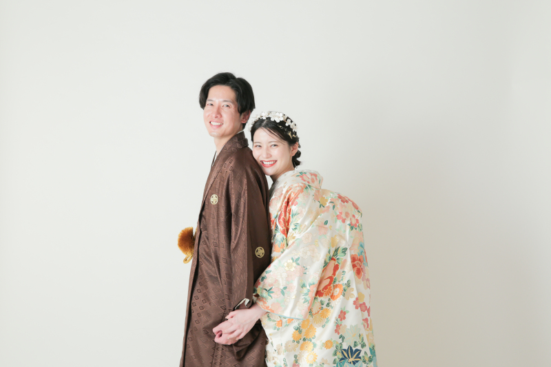 衣装による追加料金なし!平日限定超トクプラン◇ドレス&和装でスタジオ2着データ30カット付き 手ぶらでそのまま撮れるパックプラン