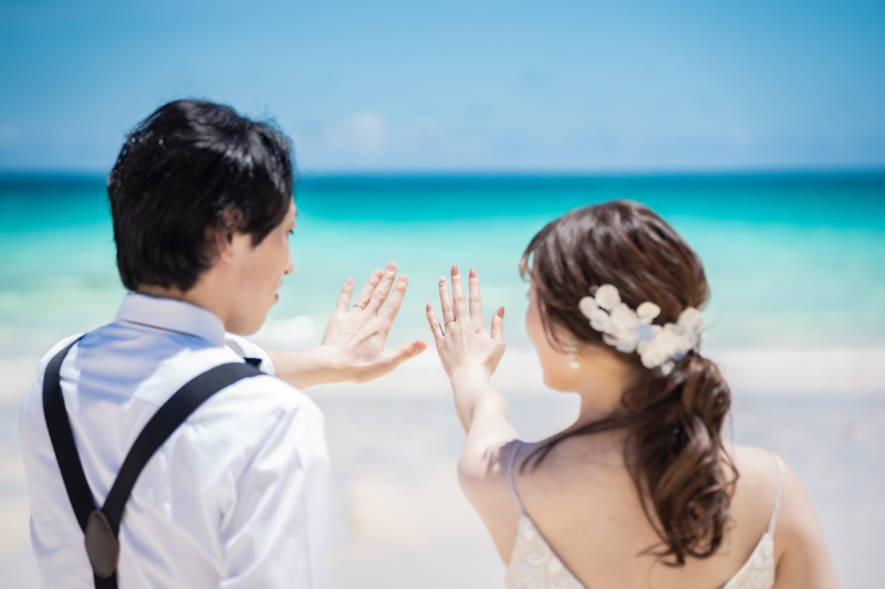 定番の指輪ショット