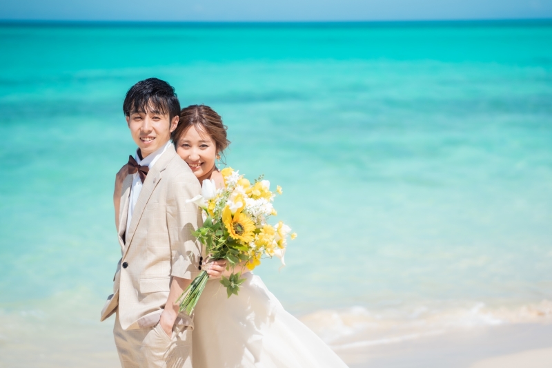 夏らしくひまわりのブーケ！