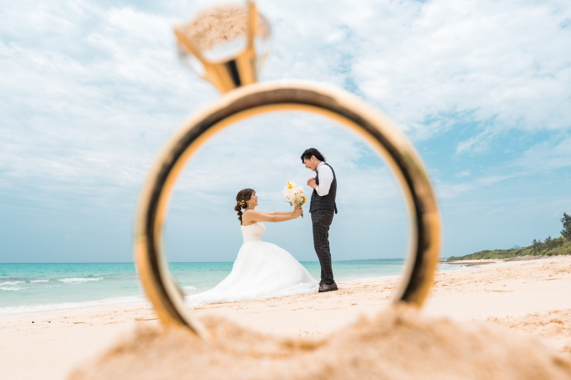 巨大リングに入って!