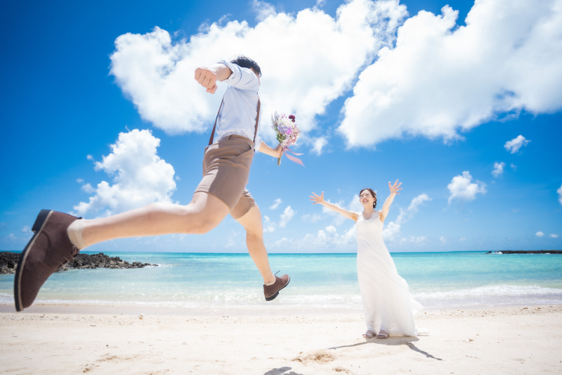 ビーチでジャーんぷ!