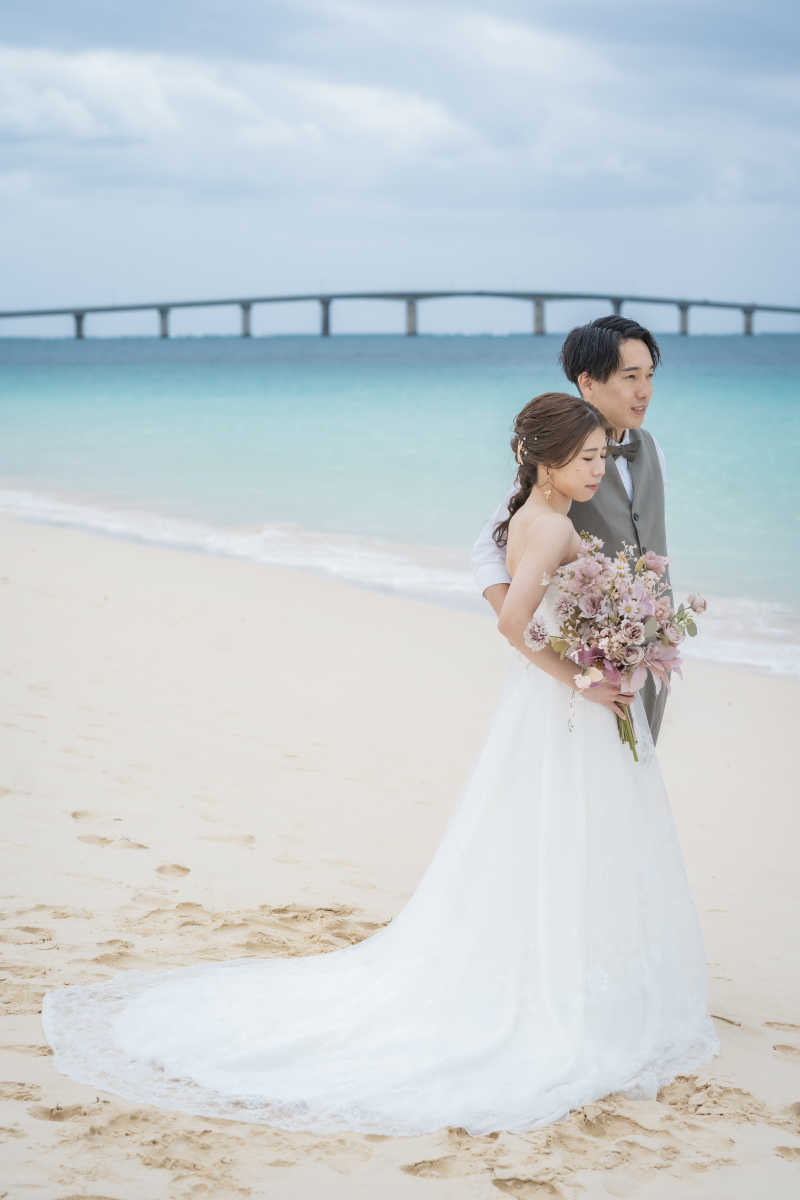 来間大橋をバックに！