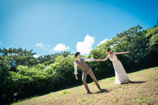 データ５０カット追加宮古島を活かしたこだわりのカラーレタッチでご納品 【当店のこだわり】 《全データカラーレタッチ》広告で利用されているお写真は実際に納品されているお写真です！ 《特急納品１週間！》一生の思い出をすぐにお届け致します 《全プランドローン付