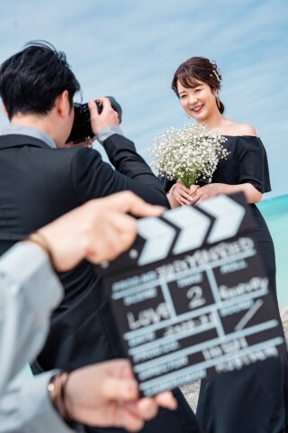 特急仕上げ（アルバム）一生の思い出をすぐにお届け致します♪ 《全プランドローン付》宮古島の綺麗な景色を余すことなく残します 《キャンセル料なし》雨天や旅程変更に柔軟に対応いたします♪《豊富な衣装や小物》衣装の他に豊富なブーケやアクセサリーも追加料金なし