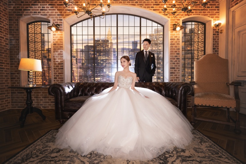 ドレス3着　和装2着