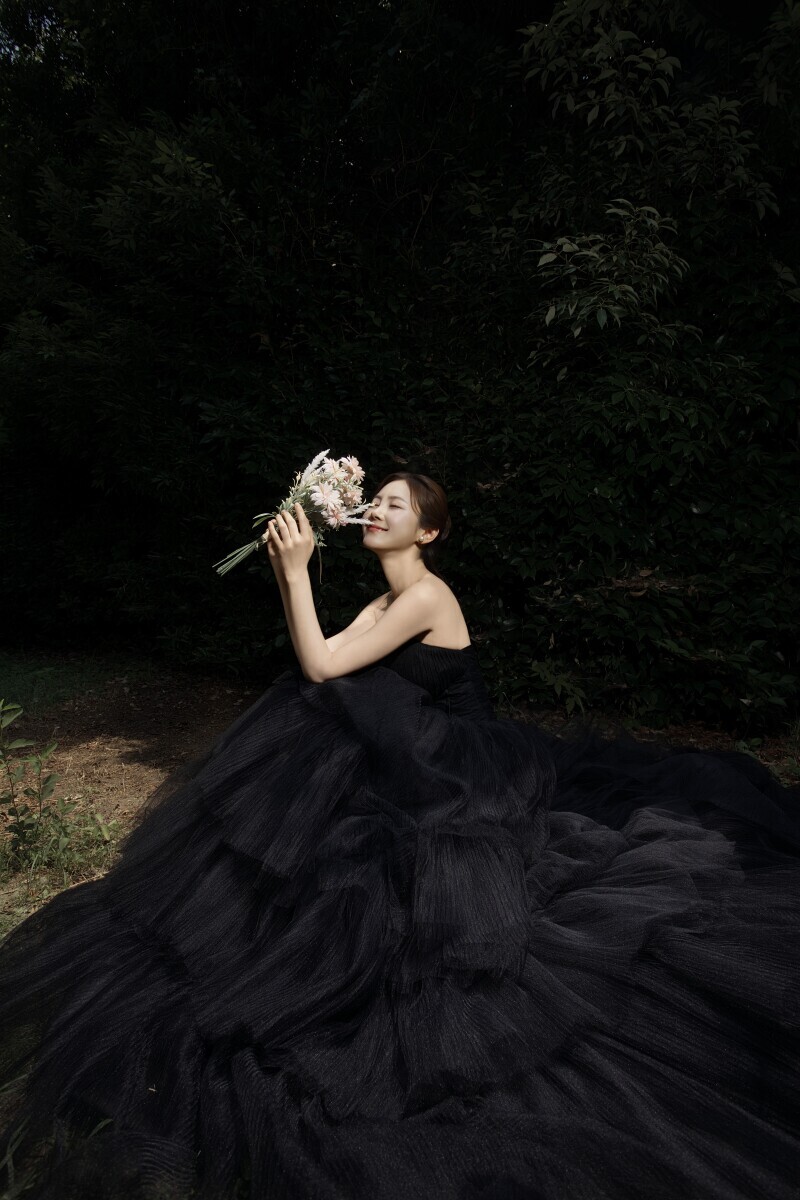 【3月までの申し込み限定！ロケ撮影プレゼント】ドレス1着｜ロケ＋スタジオ｜韓国ドレス選び放題｜美肌、痩身レタッチ付き