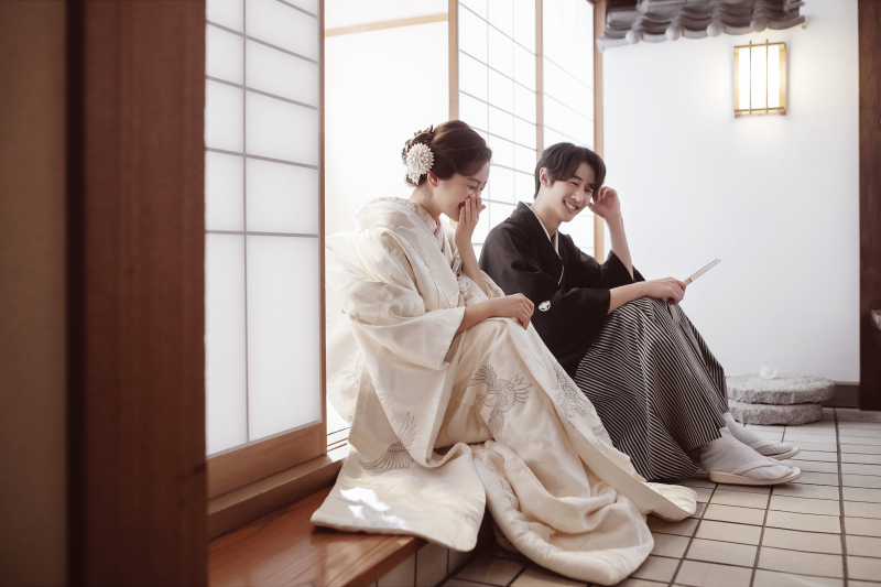 【和装も大人気】20P洋装2着和装1着プラン♦韓国ドレス+白無垢or色打掛も選び放題♪美肌・痩身レタッチ付き
