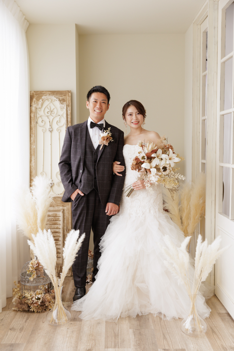 アンティーク調の背景にて