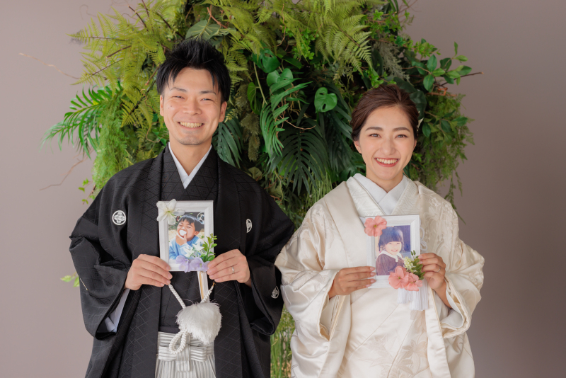 自然体で飾らない!笑顔が素敵なお二人の和装スタジオ撮影♪