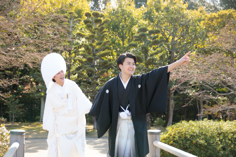 カジュアルなポーズも思い出に◎