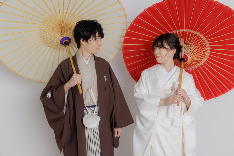 和傘を使って、華やかに☆