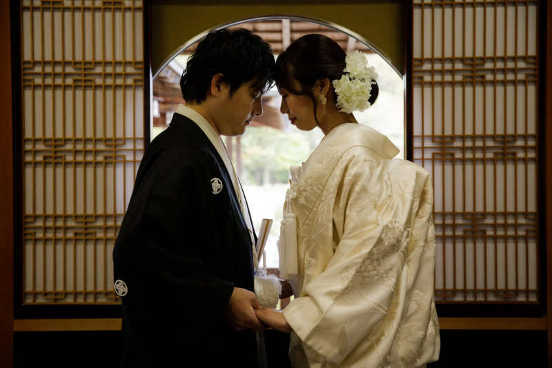 おでこ合わせて