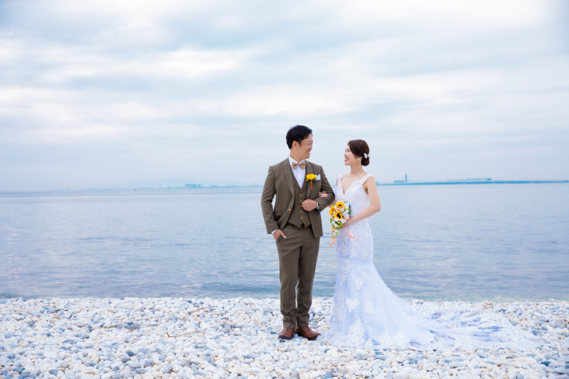 真っ白なドレスで!