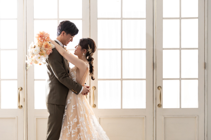 シンプルでもおしゃれに!和装洋装スタジオ撮影♡