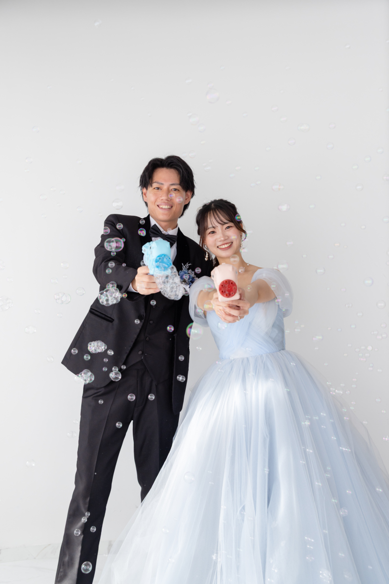 シャボン玉に彩られる、幸せの瞬間