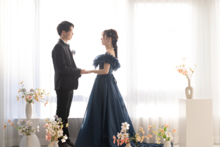 自然光溢れるスタジオで和装洋装2着プラン♪