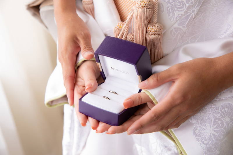 思い出の指輪の箱と