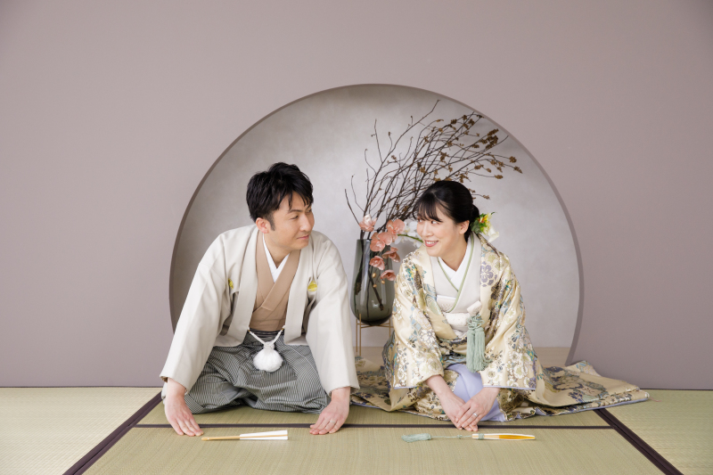 お辞儀ショット