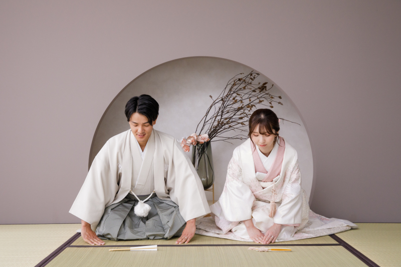 お辞儀ショット