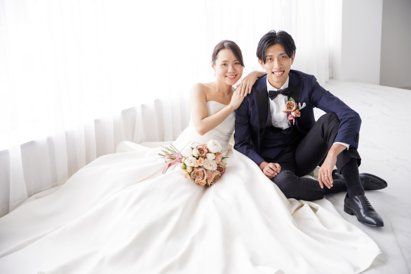 自然光をバックに