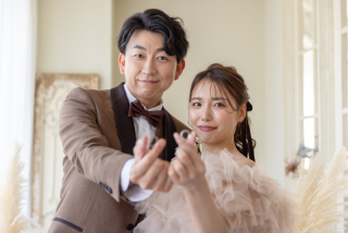 studio Lux(スタジオルクス)_【洋装&times;スタジオ】自然光の入るスタジオを貸切で撮影！