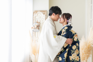 studio Lux(スタジオルクス)_【和装×スタジオ】自然光の入るスタジオを貸切で撮影！