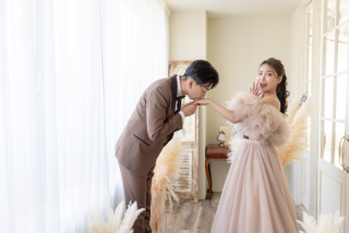 studio Lux(スタジオルクス)_【洋装&times;スタジオ】自然光の入るスタジオを貸切で撮影！